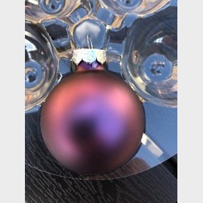 120 - M�rk lilla mat