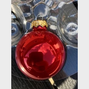 122 - R�d lys blank